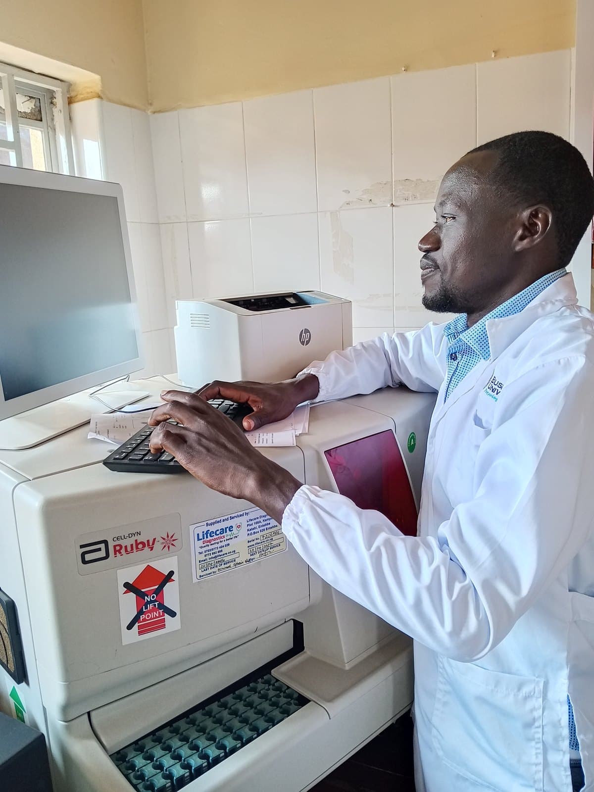 Laboratory work behind the antiviral peptide discovery programme